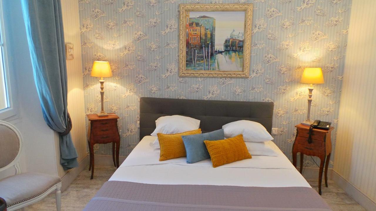Hotel Relais Du Postillon أنتيب المظهر الخارجي الصورة
